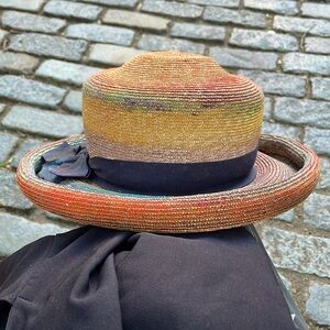 100% Straw hand painted sz small